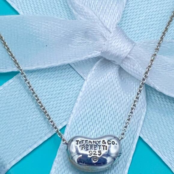 Authentic Tiffany & Co Elsa Peretti Sterling Sliver Small bean Necklace - Picture 7 of 11